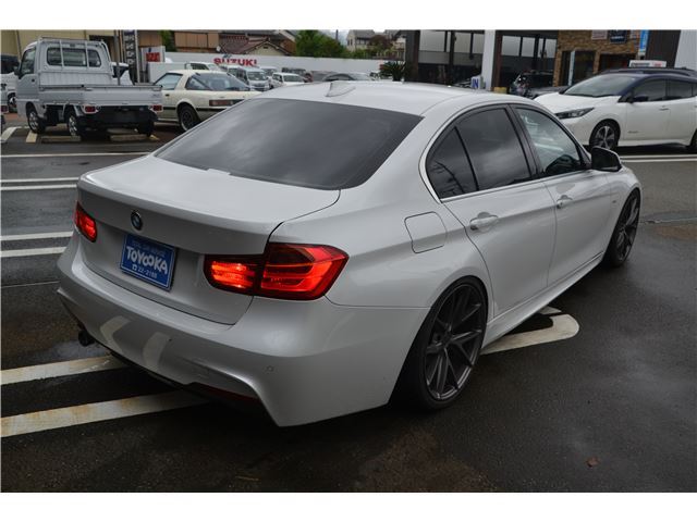 2013 BMW 3 SERIES — миниатюра 9