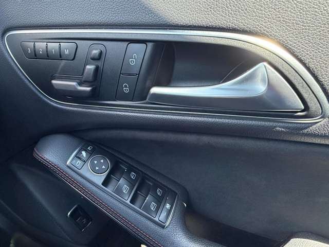 صورة مصغرة 30 لـ 2014 Mercedes-BENZ CLA
