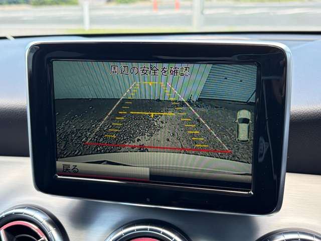 صورة مصغرة 4 لـ 2014 Mercedes-BENZ CLA