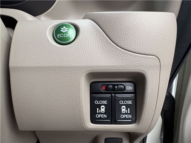 2012 Honda N-BOX 缩略图 17