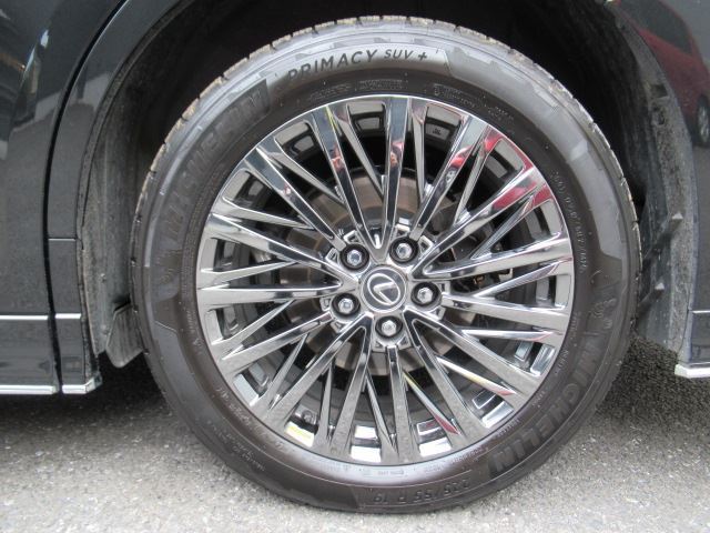 صورة مصغرة 13 لـ 2024 Lexus LM