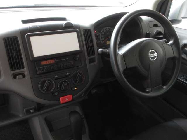 2012 Nissan AD 缩略图 53