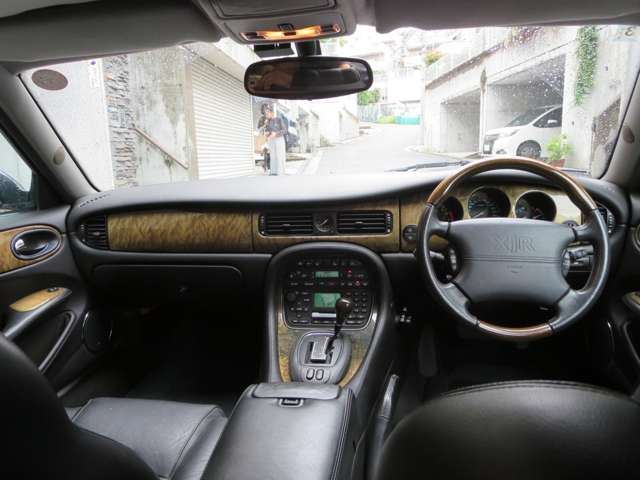 صورة مصغرة 9 لـ 2002 Jaguar XJ