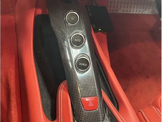 صورة مصغرة 39 لـ 2017 Ferrari F12 BERLINETTA