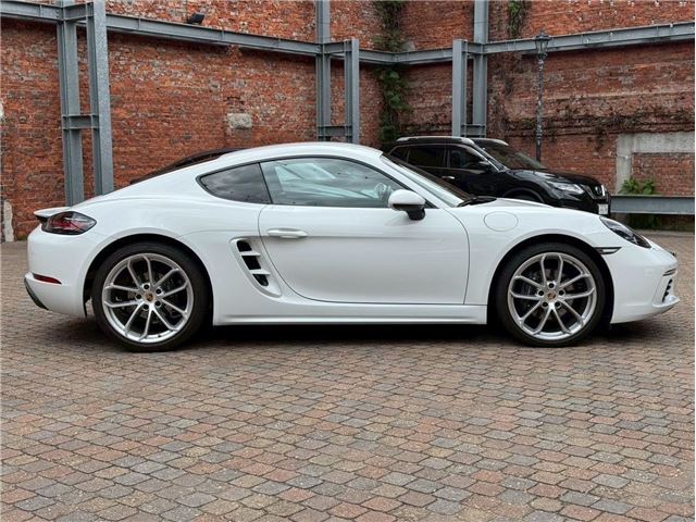 2024 Porsche 718 CAYMAN thumbnail 37