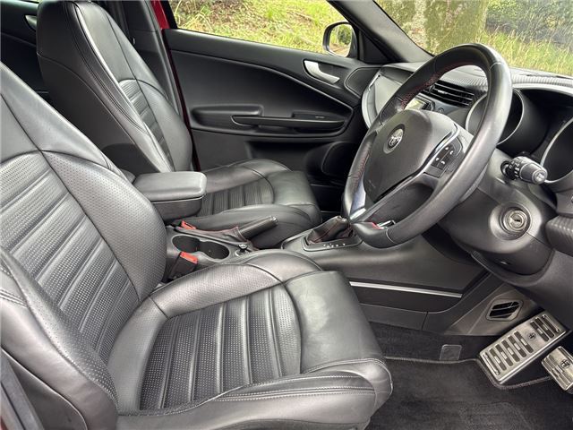 2020 ALFA Romeo GIULIETTA 缩略图 14