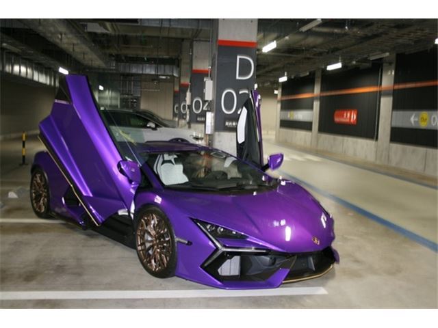 2025 Lamborghini REVUELTO — миниатюра 24