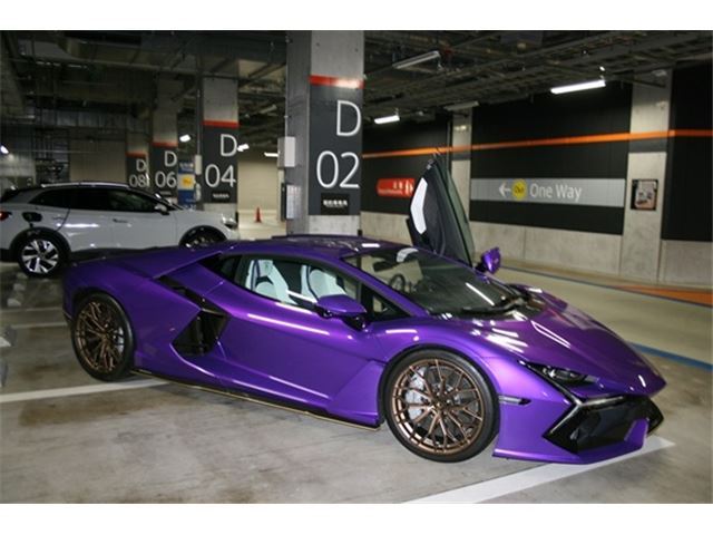 2025 Lamborghini REVUELTO — миниатюра 25