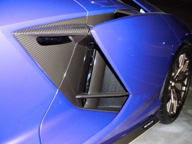2025 Lamborghini REVUELTO — миниатюра 43