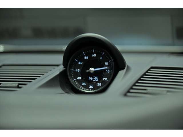 صورة مصغرة 2 لـ 2024 Porsche 911