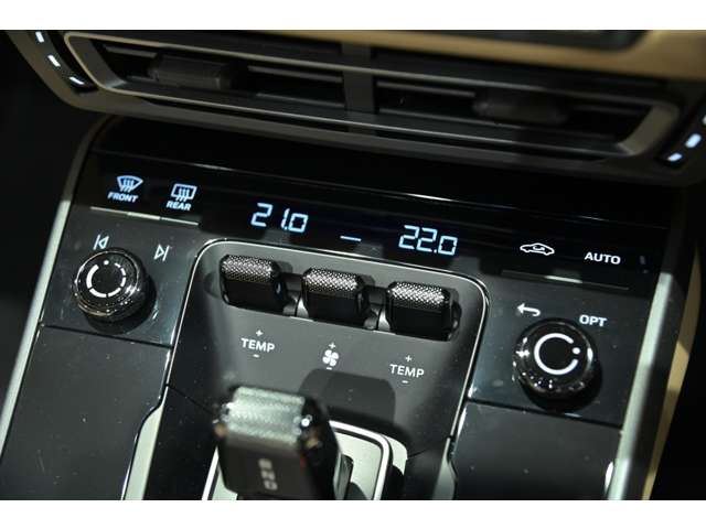 صورة مصغرة 40 لـ 2024 Porsche 911