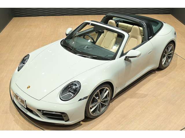 صورة مصغرة 8 لـ 2024 Porsche 911