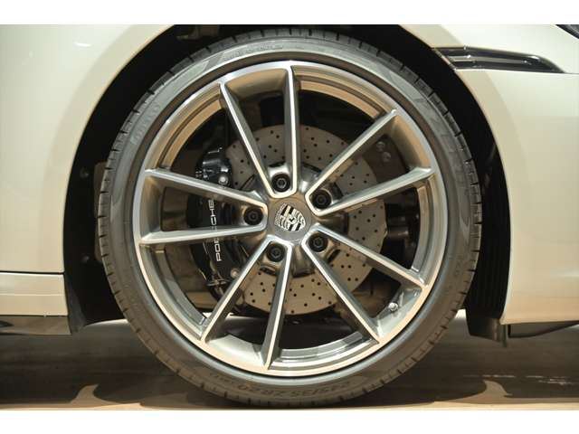 صورة مصغرة 4 لـ 2024 Porsche 911