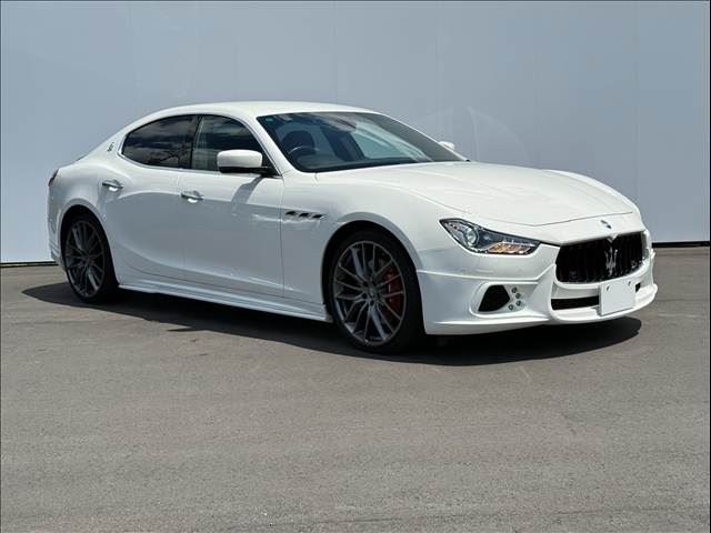 صورة مصغرة 12 لـ 2015 Maserati GHIBLI