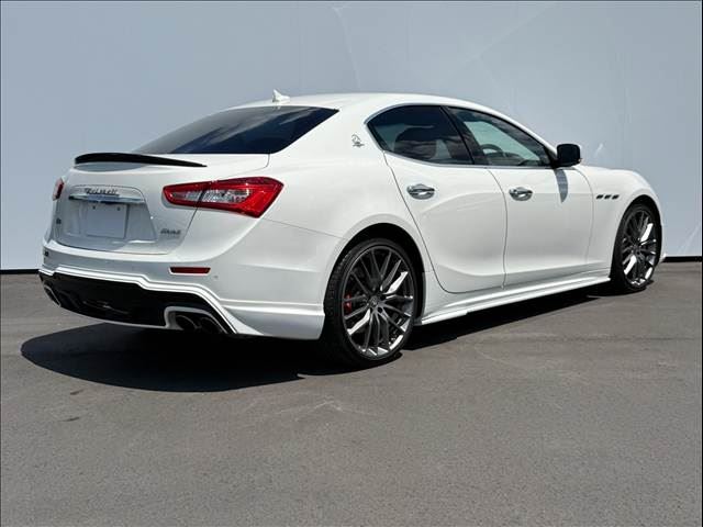 صورة مصغرة 14 لـ 2015 Maserati GHIBLI