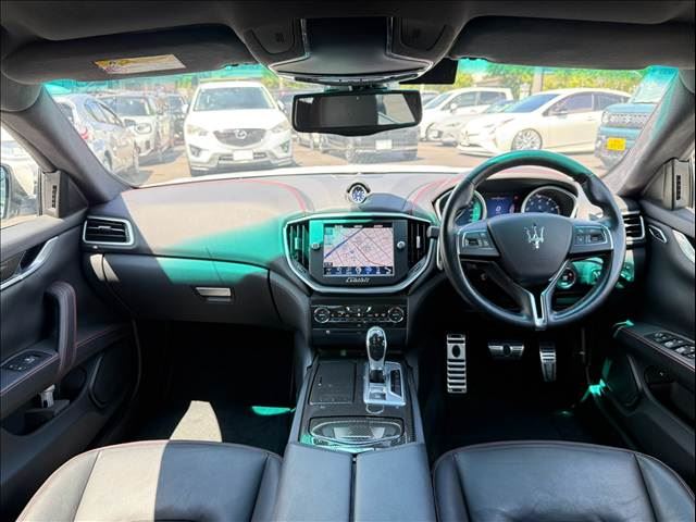 صورة مصغرة 2 لـ 2015 Maserati GHIBLI
