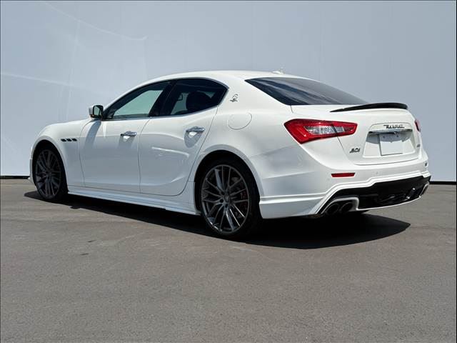 صورة مصغرة 16 لـ 2015 Maserati GHIBLI