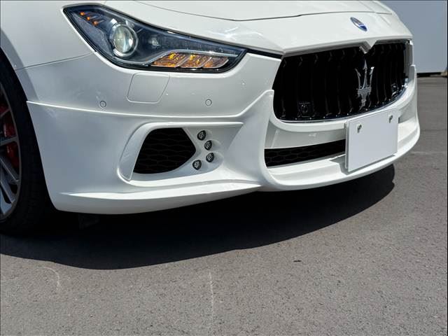 صورة مصغرة 19 لـ 2015 Maserati GHIBLI