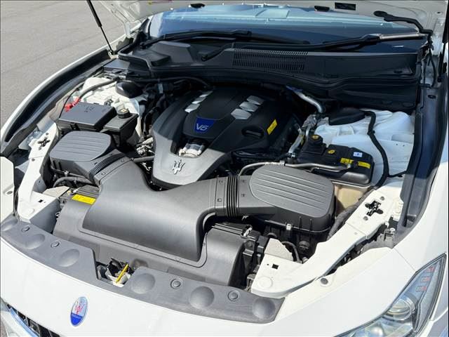 صورة مصغرة 48 لـ 2015 Maserati GHIBLI