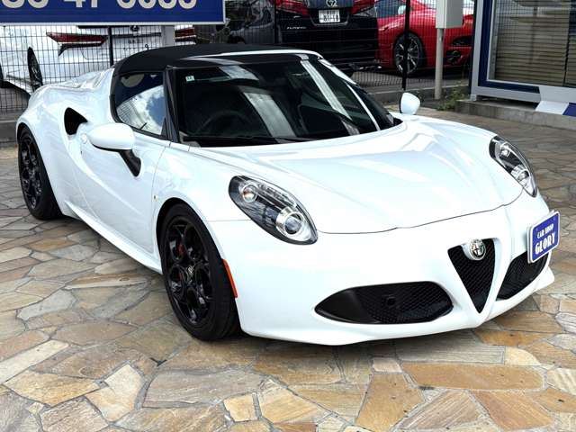 2017 ALFA Romeo 4C SPIDER 照片 4