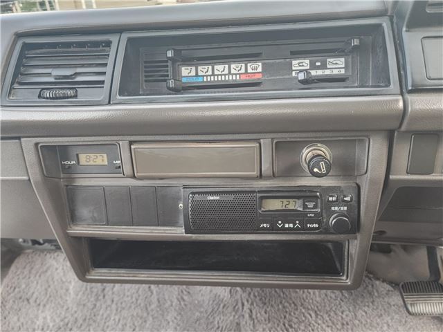 1990 Nissan VANETTE LARGO COACH — миниатюра 29