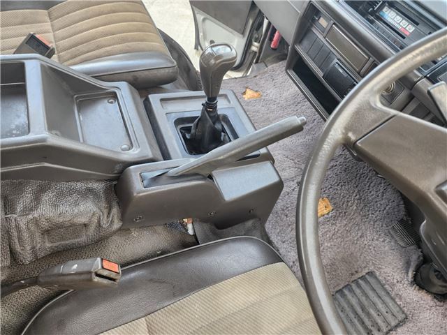 1990 Nissan VANETTE LARGO COACH — миниатюра 38