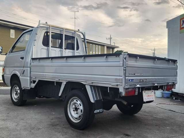 صورة 9 لـ 1990 Nissan VANETTE LARGO COACH