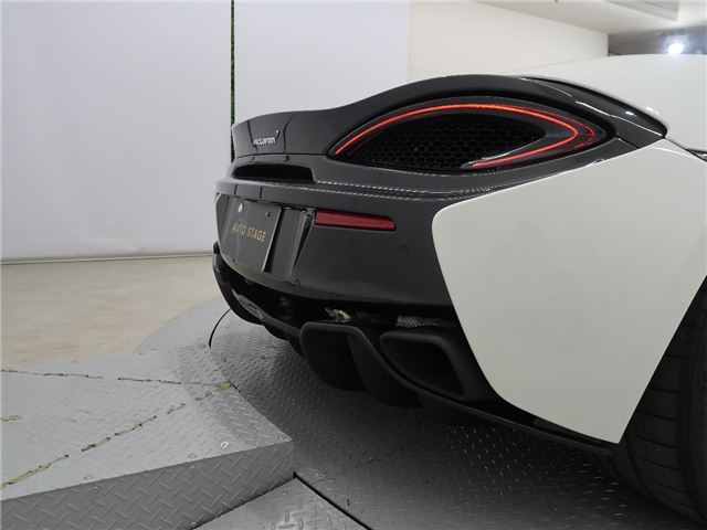 صورة 5 لـ 2016 Mclaren 570S