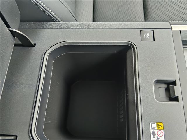 صورة مصغرة 18 لـ 2025 Lexus GX