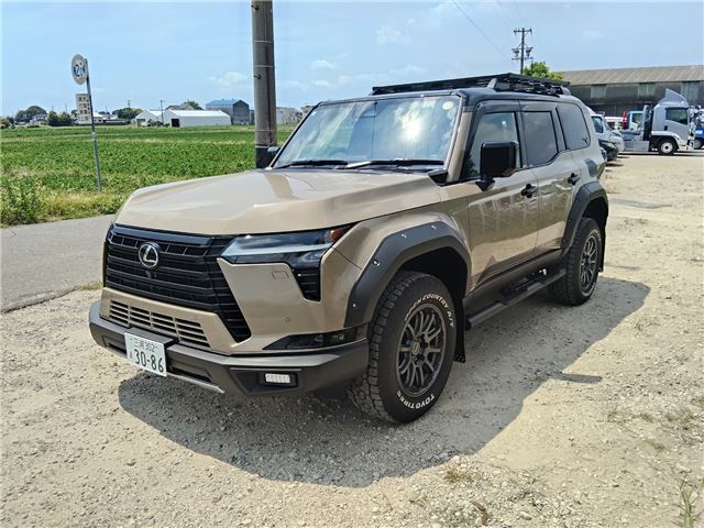 صورة 5 لـ 2025 Lexus GX