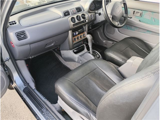 1997 Nissan MARCH 照片 3