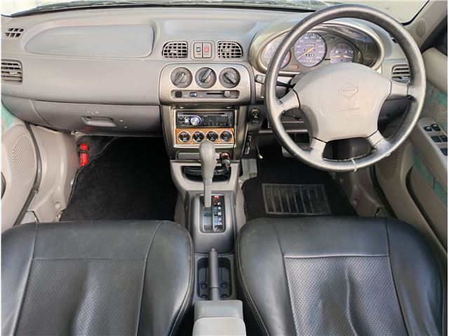 1997 Nissan MARCH 照片 9
