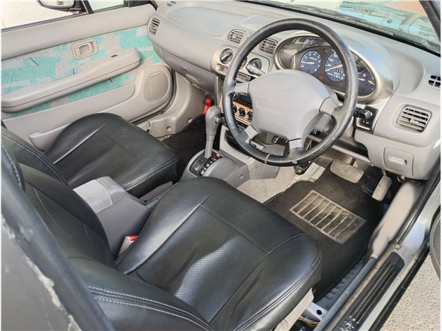 1997 Nissan MARCH 照片 8