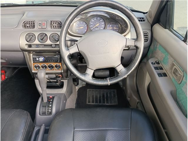 1997 Nissan MARCH 照片 5