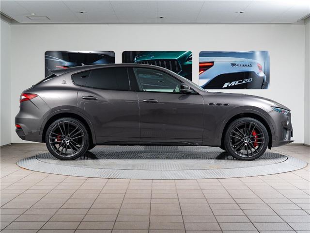 2020 Maserati LEVANTE — миниатюра 15