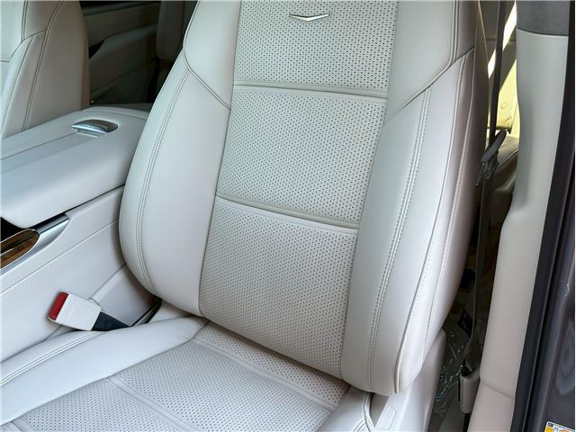 2026 Cadillac ESCALADE 缩略图 24