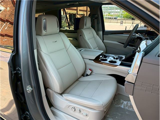 2026 Cadillac ESCALADE 缩略图 27