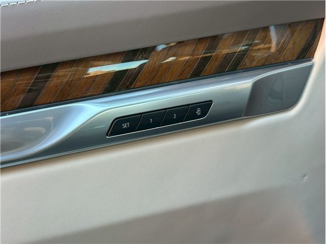 2026 Cadillac ESCALADE 缩略图 38