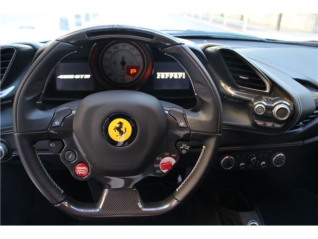 صورة مصغرة 17 لـ 2015 Ferrari 488 GTB
