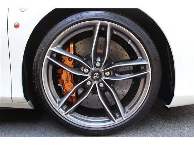 صورة مصغرة 18 لـ 2015 Ferrari 488 GTB