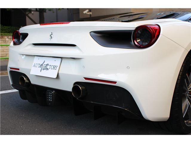 صورة مصغرة 7 لـ 2015 Ferrari 488 GTB