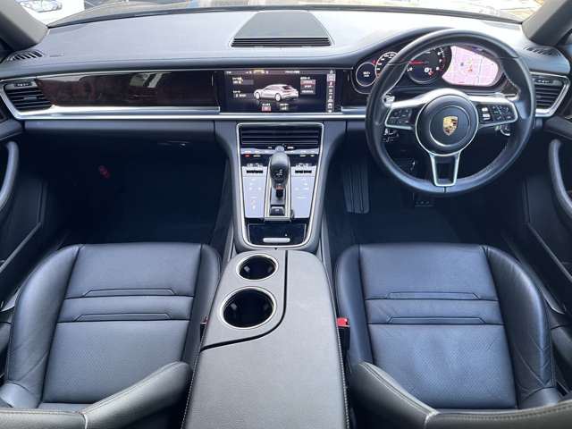 صورة 3 لـ 2021 Porsche PANAMERA SPORT TURISMO