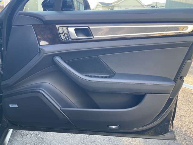 صورة مصغرة 48 لـ 2021 Porsche PANAMERA SPORT TURISMO