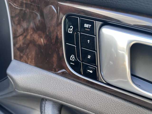 صورة مصغرة 50 لـ 2021 Porsche PANAMERA SPORT TURISMO