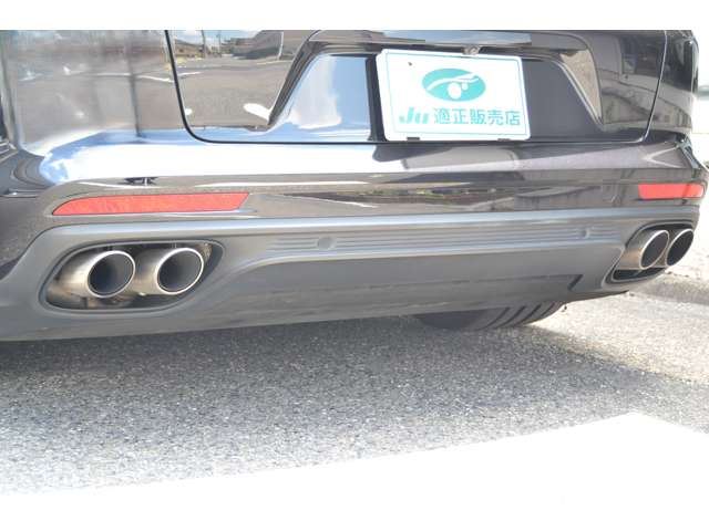 صورة 10 لـ 2021 Porsche PANAMERA SPORT TURISMO