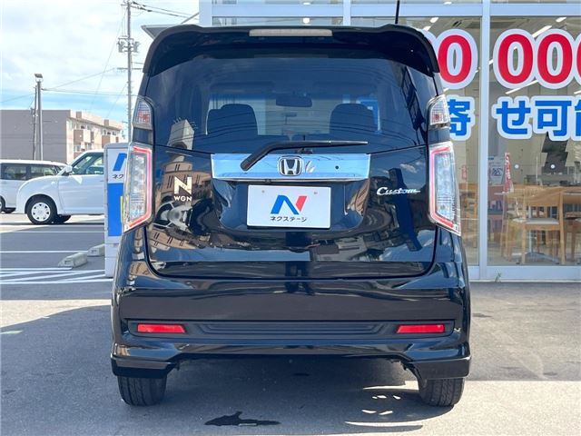 2015 Honda N-WGN CUSTOM — миниатюра 16