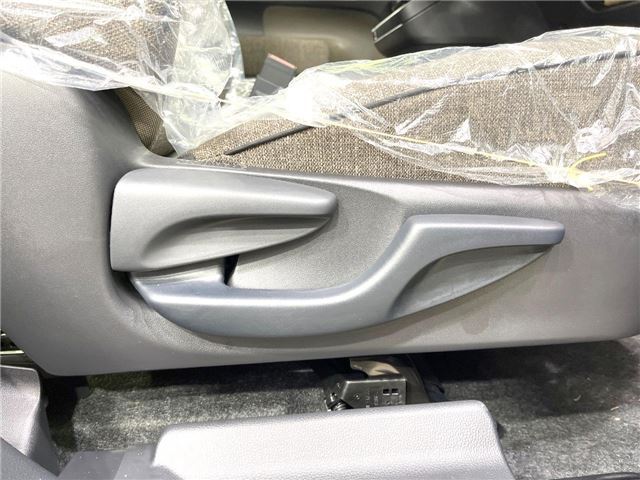 صورة مصغرة 12 لـ 2026 Toyota SIENTA