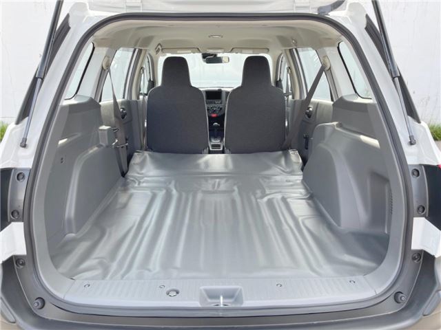 صورة مصغرة 14 لـ 2018 Nissan NV150AD