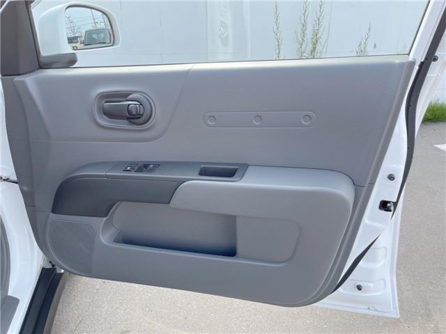 صورة مصغرة 17 لـ 2018 Nissan NV150AD