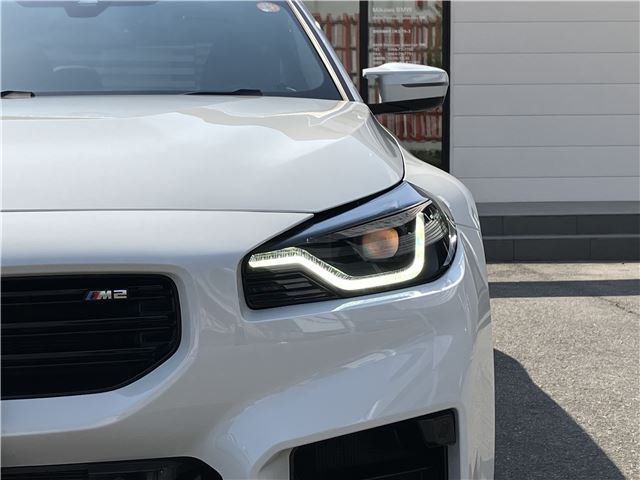 2023 BMW M2 — миниатюра 11